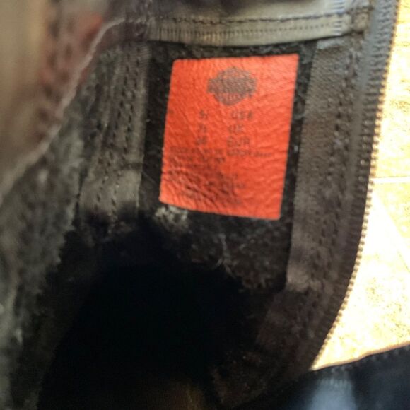 Genuine Harley-Davidson Women’s Leather Riding Boots 5 1/2 USA - Picture 15 of 16